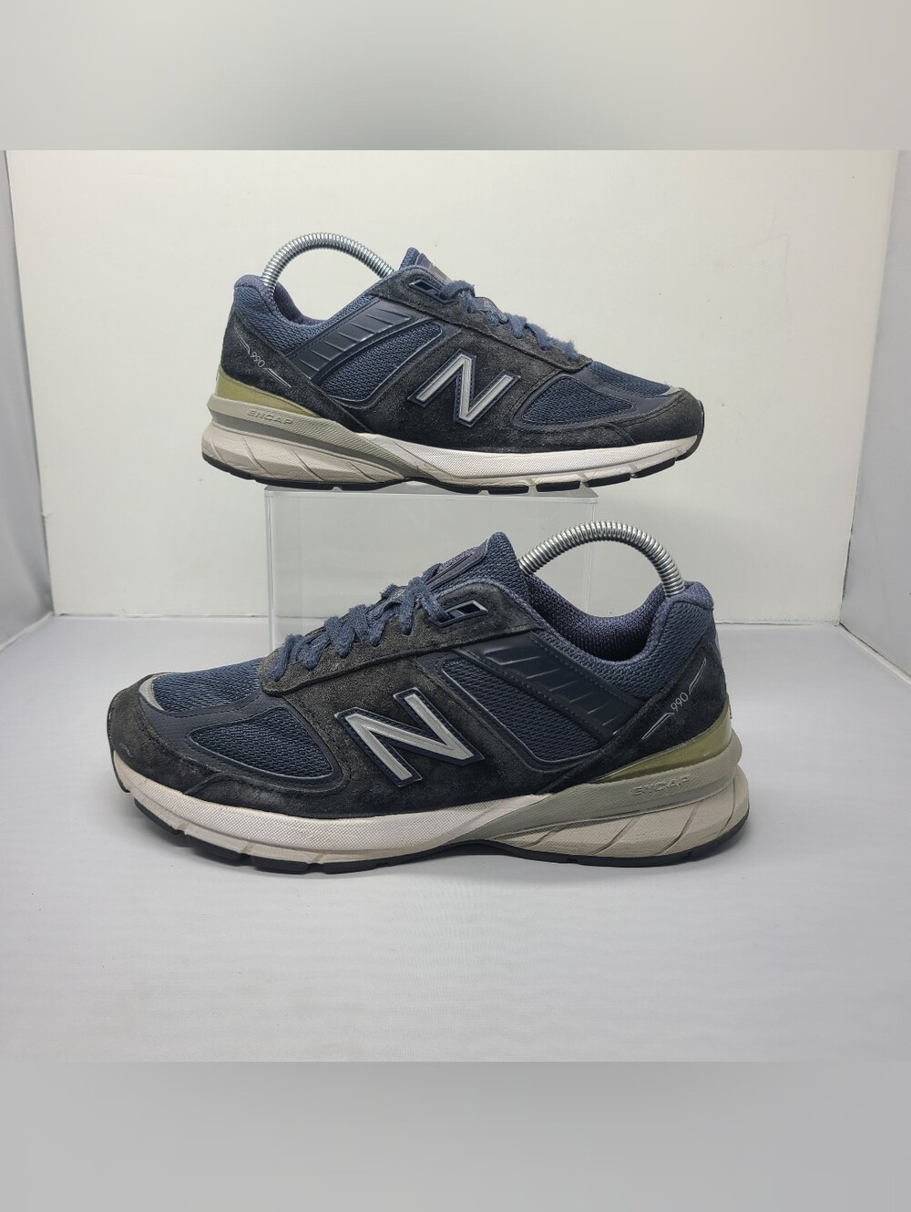 New Balance 990v5 Made In USA Navy Blue Sneakers women size 9